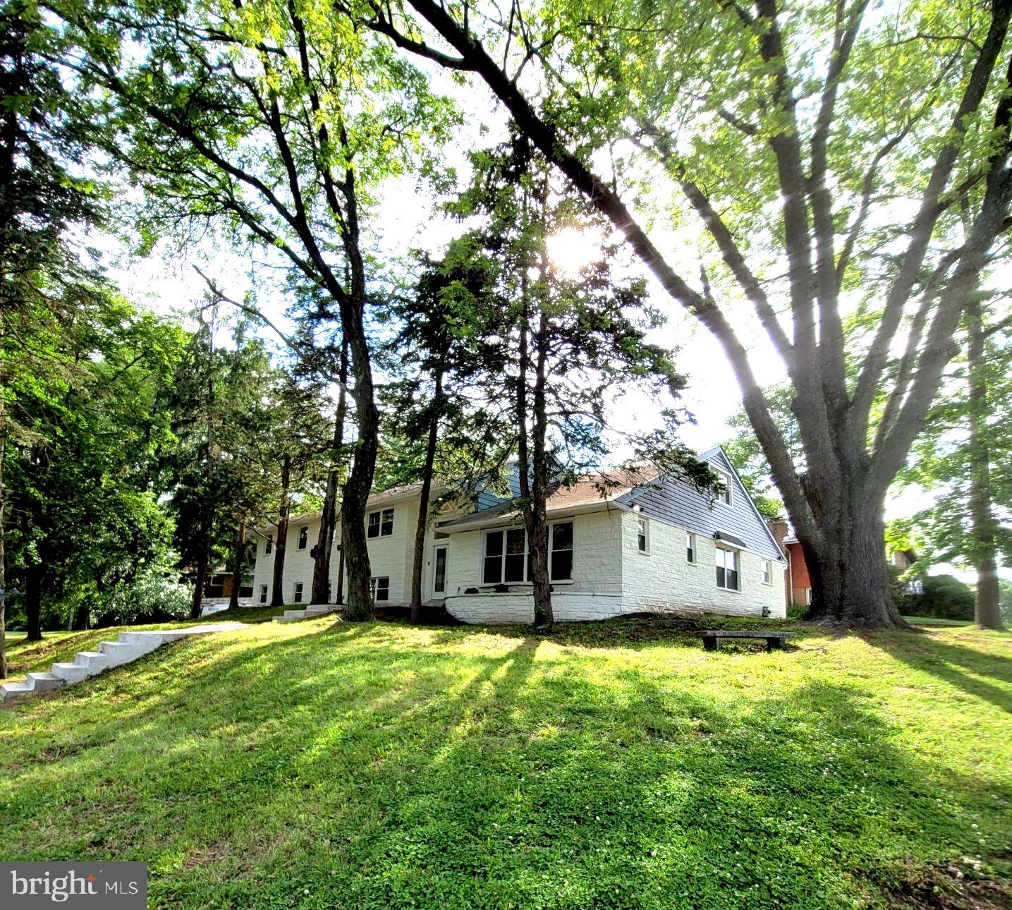 111 Yew Road Cheltenham, PA 19012 - Photo 36 of 38