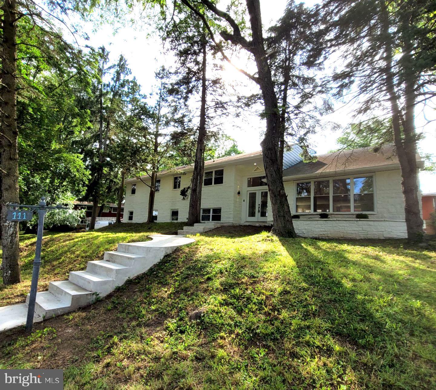 111 Yew Road Cheltenham, PA 19012 - Photo 37 of 38