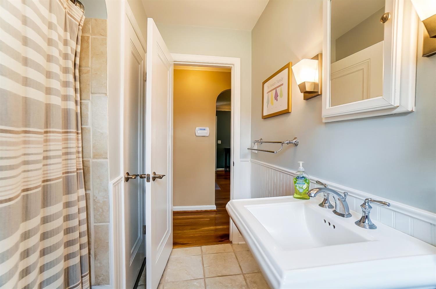2981 West Galbraith Road Cincinnati, OH 45239 - Photo 20 of 49 Gallery Image 20