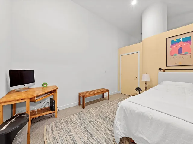 $3,900 | 211 East Ohio Street, Unit 307, Chicago, IL 60611