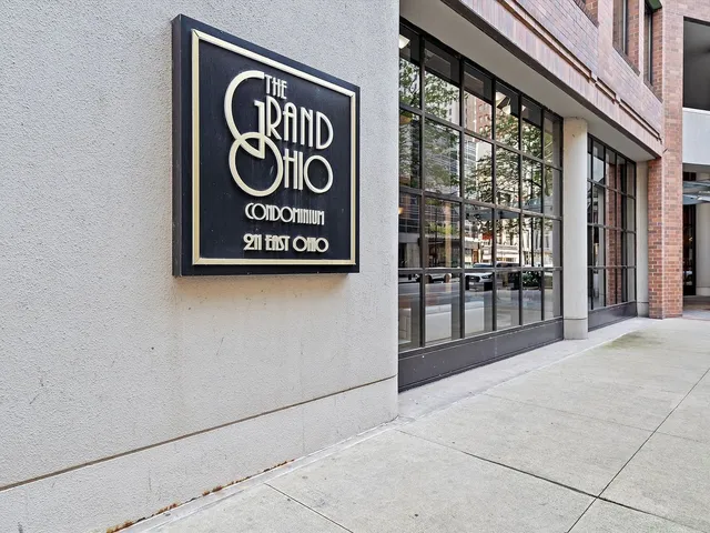 $3,900 | 211 East Ohio Street, Unit 307, Chicago, IL 60611