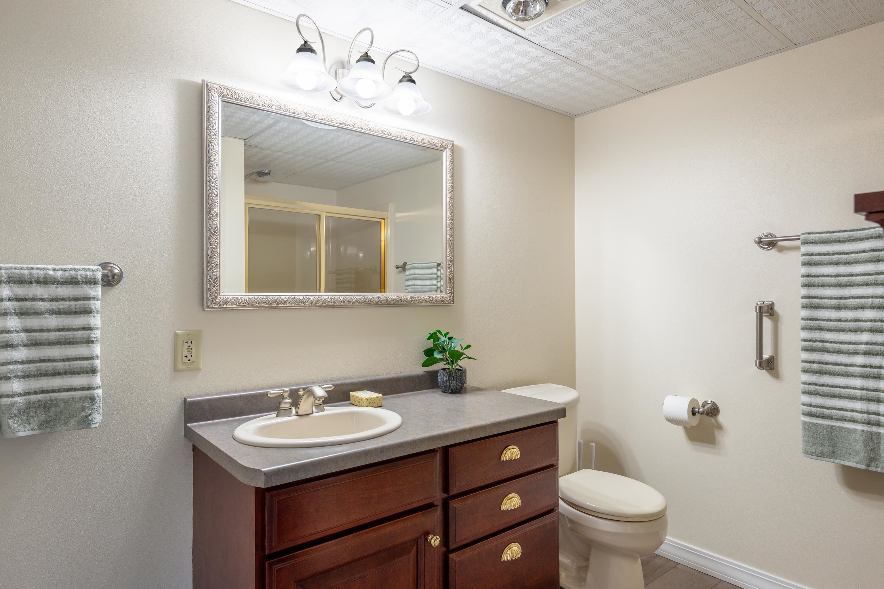 5086 Valley Heights Road Oshkosh, WI 54904 - Photo 65 of 86