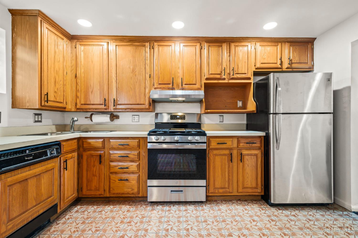 2897 Blue Rock Road Cincinnati, OH 45239 - Photo 22 of 54 Gallery Image 22