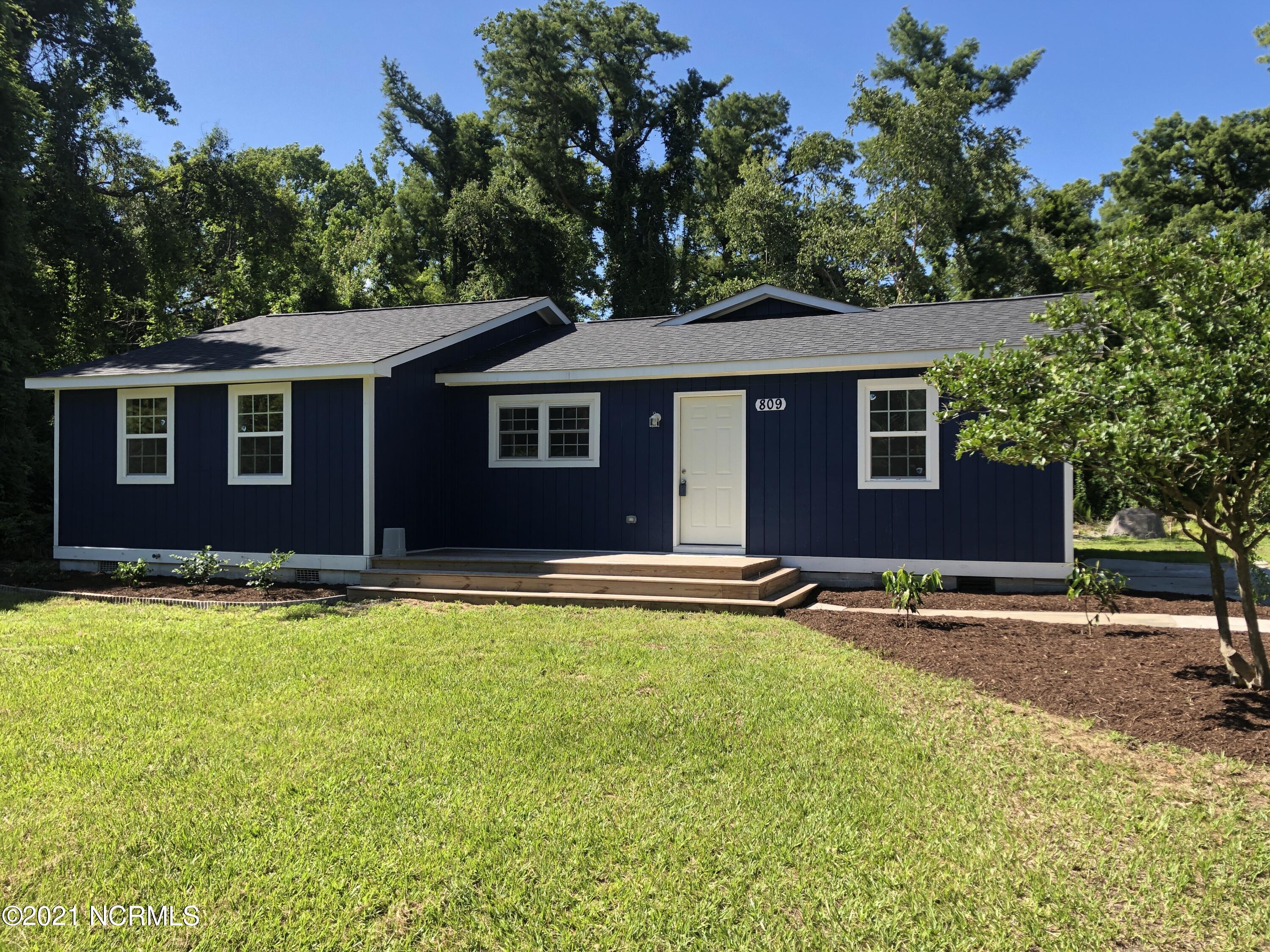 809 Bozeman Road Wilmington, NC 28412 - Photo 1 of 17 IMG_7796
