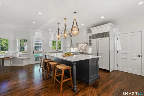 $4,995,000 | 1421 Oenoke Ridge, New Canaan, CT 06840
