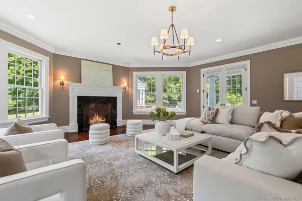 $4,995,000 | 1421 Oenoke Ridge, New Canaan, CT 06840