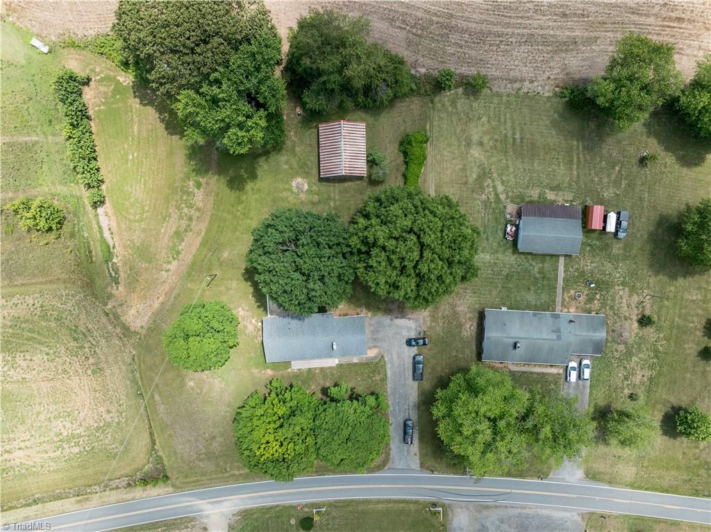 1440 Longtown Road Yadkinville, NC 27055 - Photo 2 of 30
