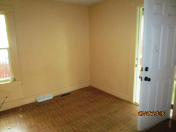 13 Thenius Street Worcester, MA 01607 - Photo 9 of 14 Gallery Image 9
