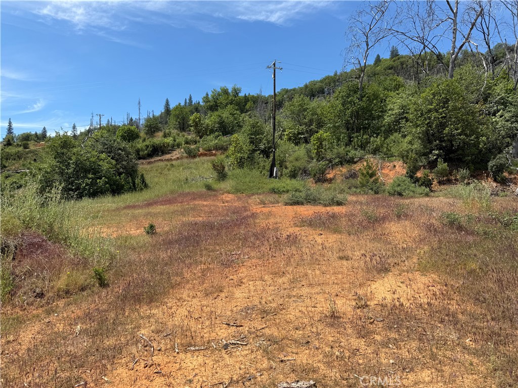 1833 Hunter Point Road Upper Lake, CA 95485 - Photo 15 of 20 a view of a dirt road with a building in the background