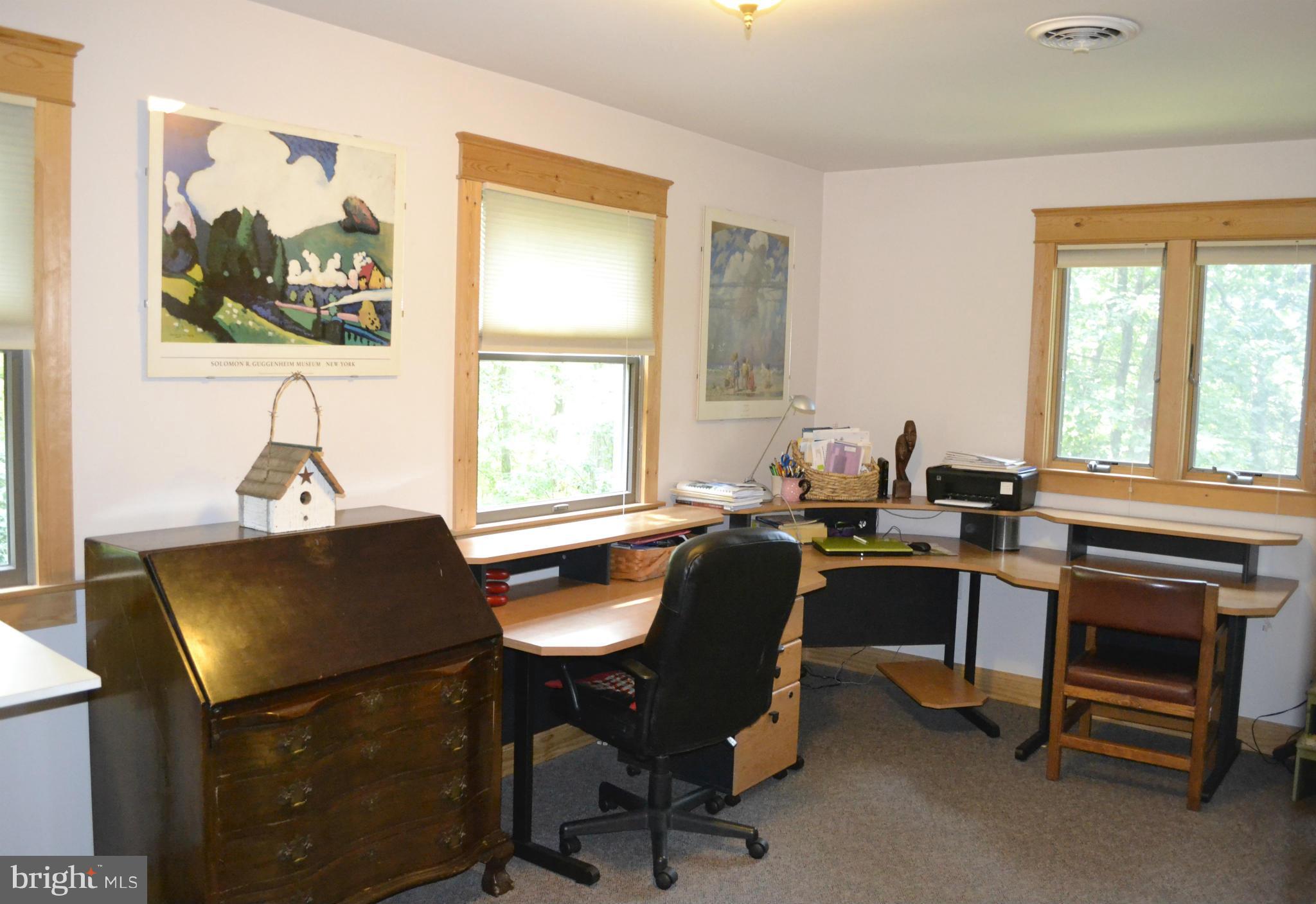 3953 Bay Road Whiteford, MD 21160 - Photo 14 of 30 First level office or guest bedroom