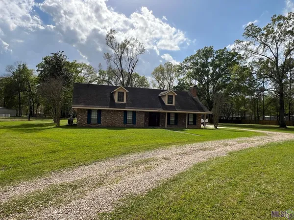 $3,750 | 9240-9250 Lockhart Road, Denham Springs, LA 70726