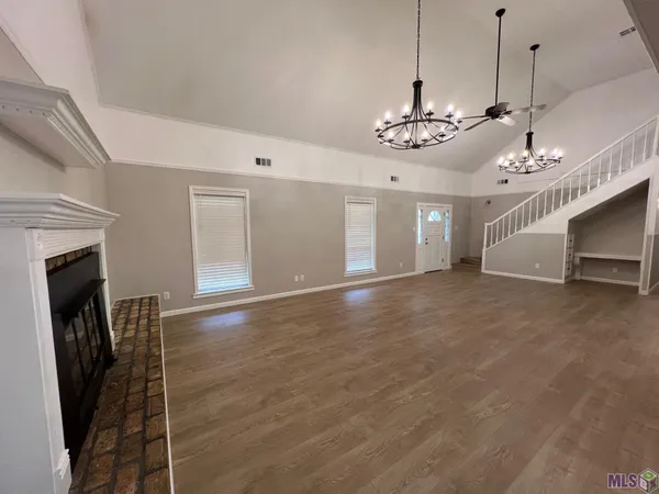 $3,750 | 9240-9250 Lockhart Road, Denham Springs, LA 70726