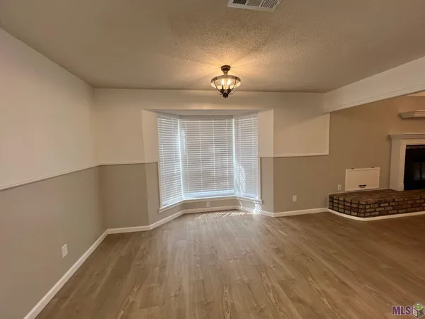 $3,750 | 9240-9250 Lockhart Road, Denham Springs, LA 70726