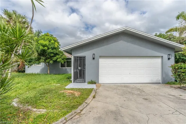 a view of lake with city view