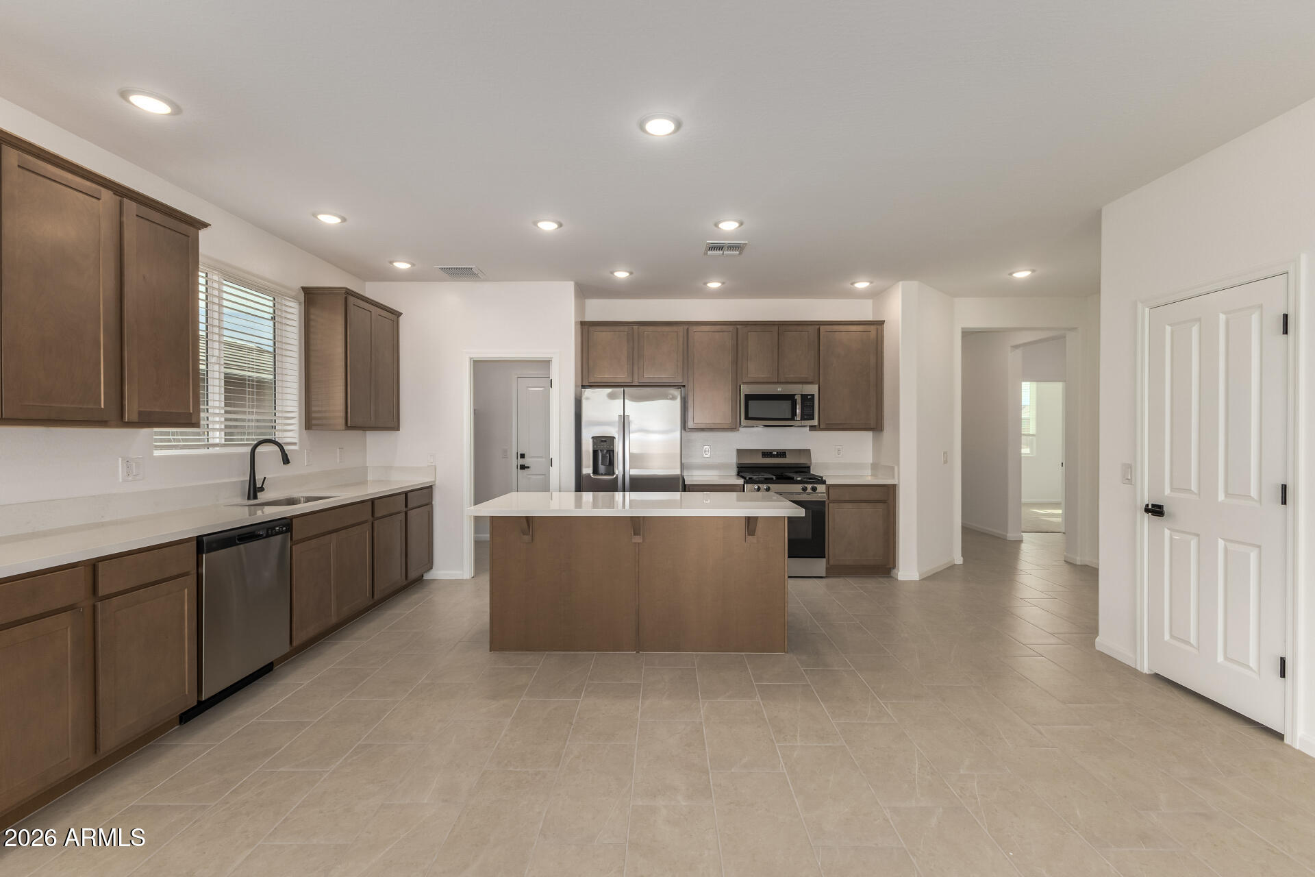 13268 West W Ranch Peoria, AZ 85383 - Photo 5 of 23 06 - Ranch