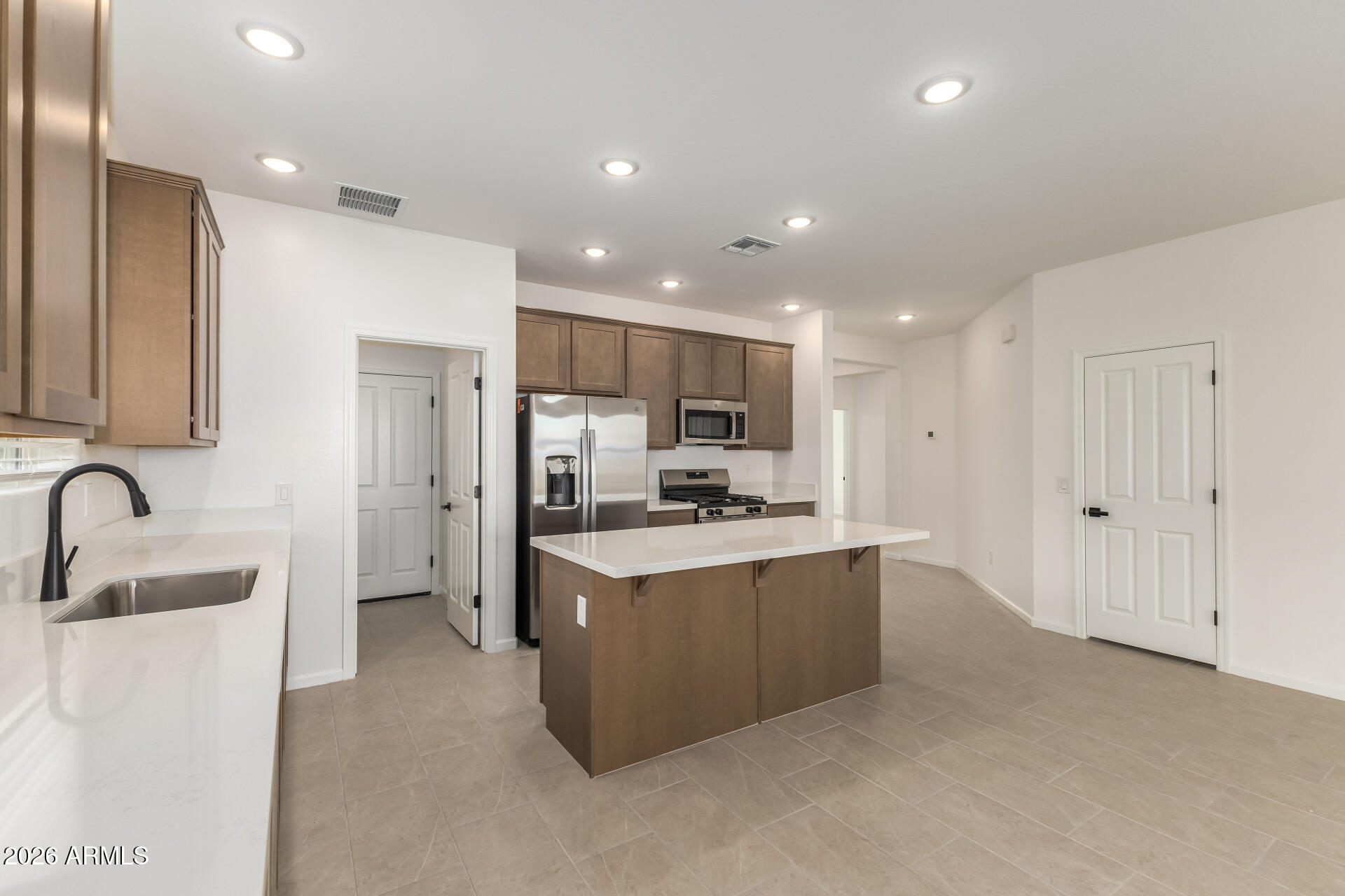 13268 West W Ranch Peoria, AZ 85383 - Photo 6 of 23 07 - Ranch