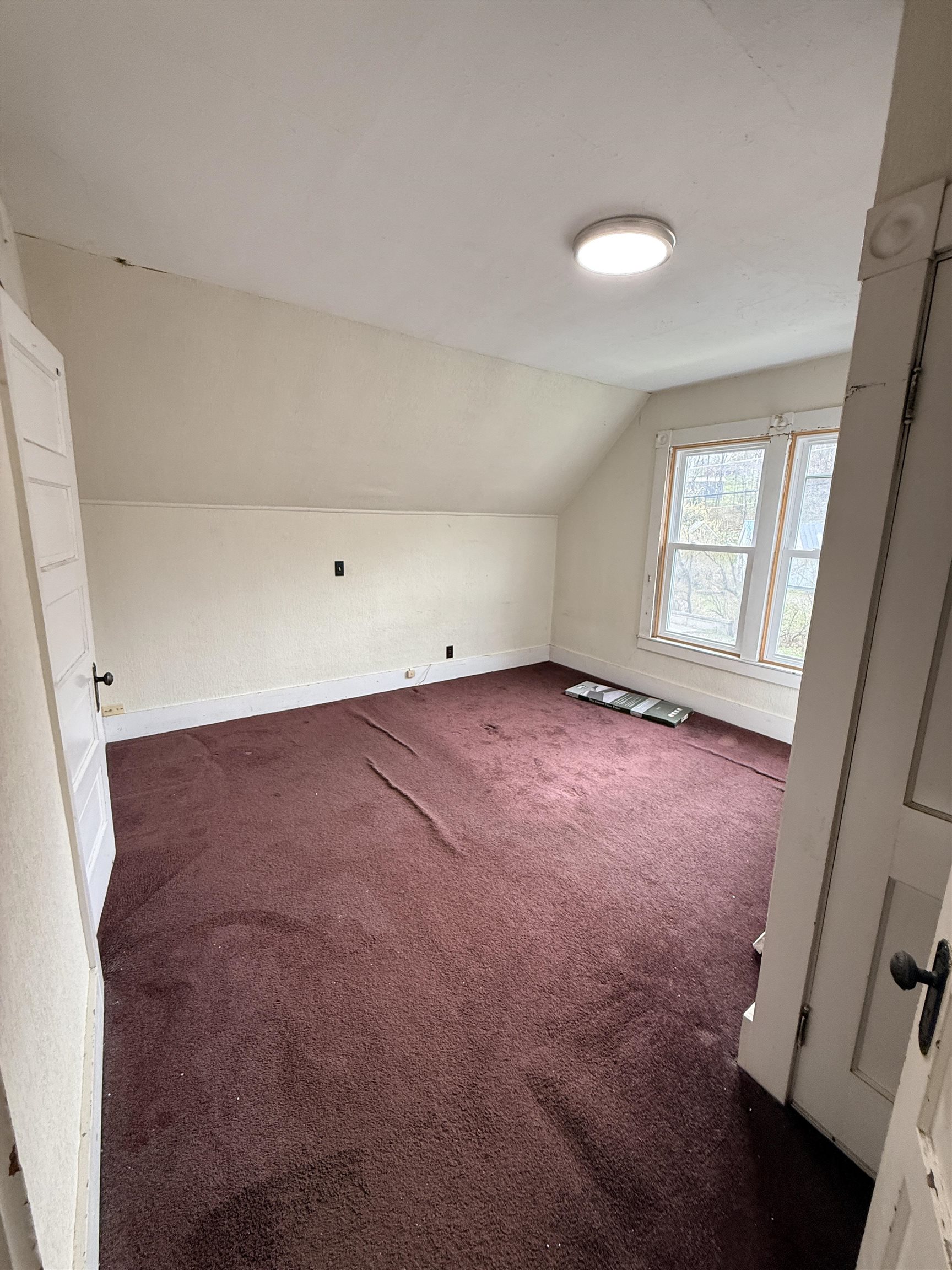 99-101 Maple Avenue Barre, VT 05641 - Photo 7 of 20