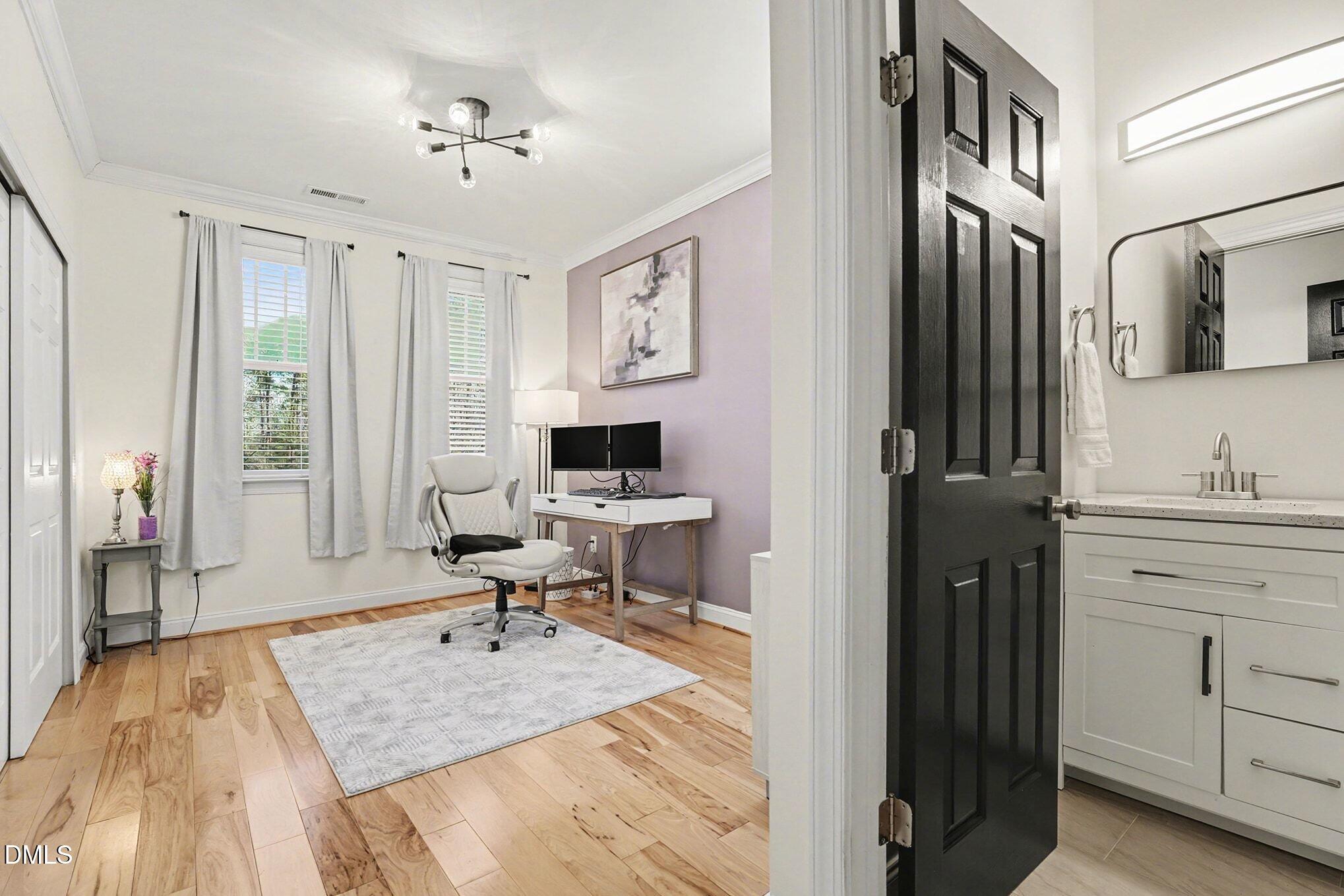 13026 Edsel Drive Raleigh, NC 27613 - Photo 26 of 47 025_file_2647