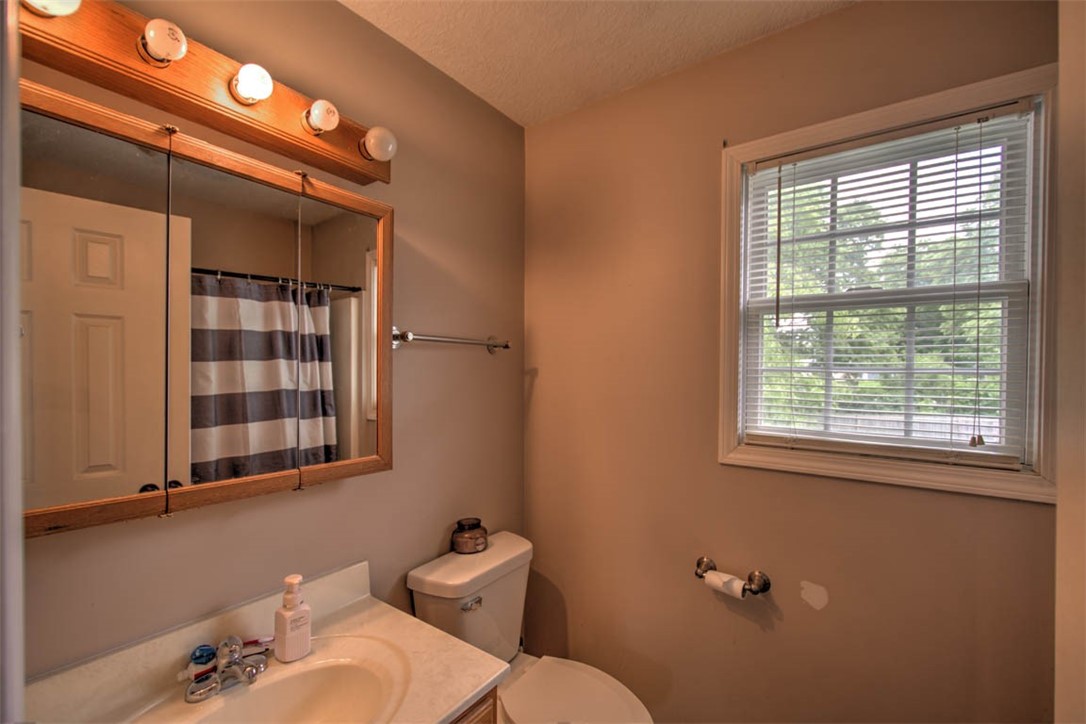 420 Elm Street Mount Zion, IL 62549 - Photo 14 of 28