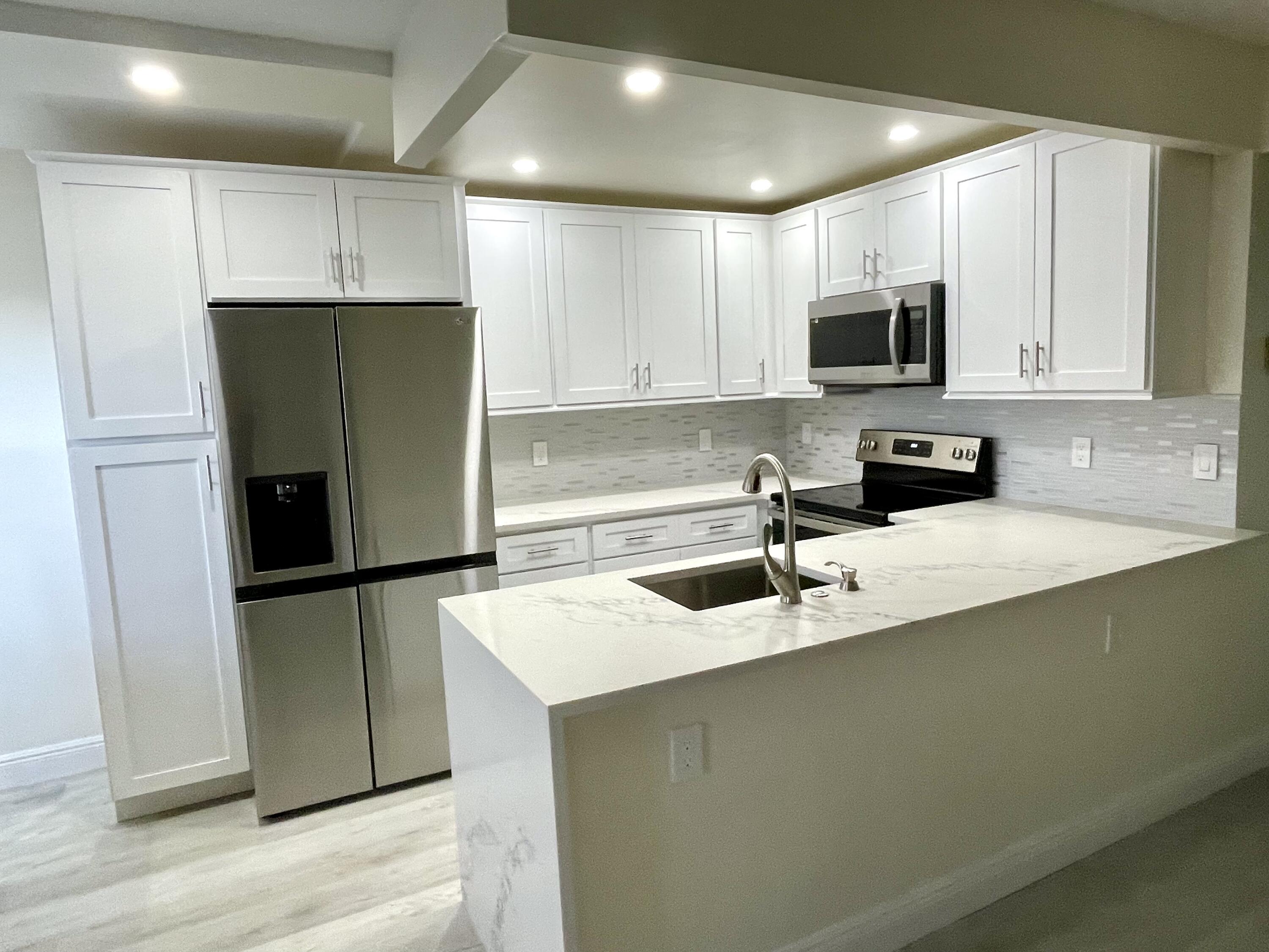 3047 Guildford East, Unit C Boca Raton, FL 33434 - Photo 1 of 50 94C8B925-3B80-47D3-9561-978A4D1BD5AF