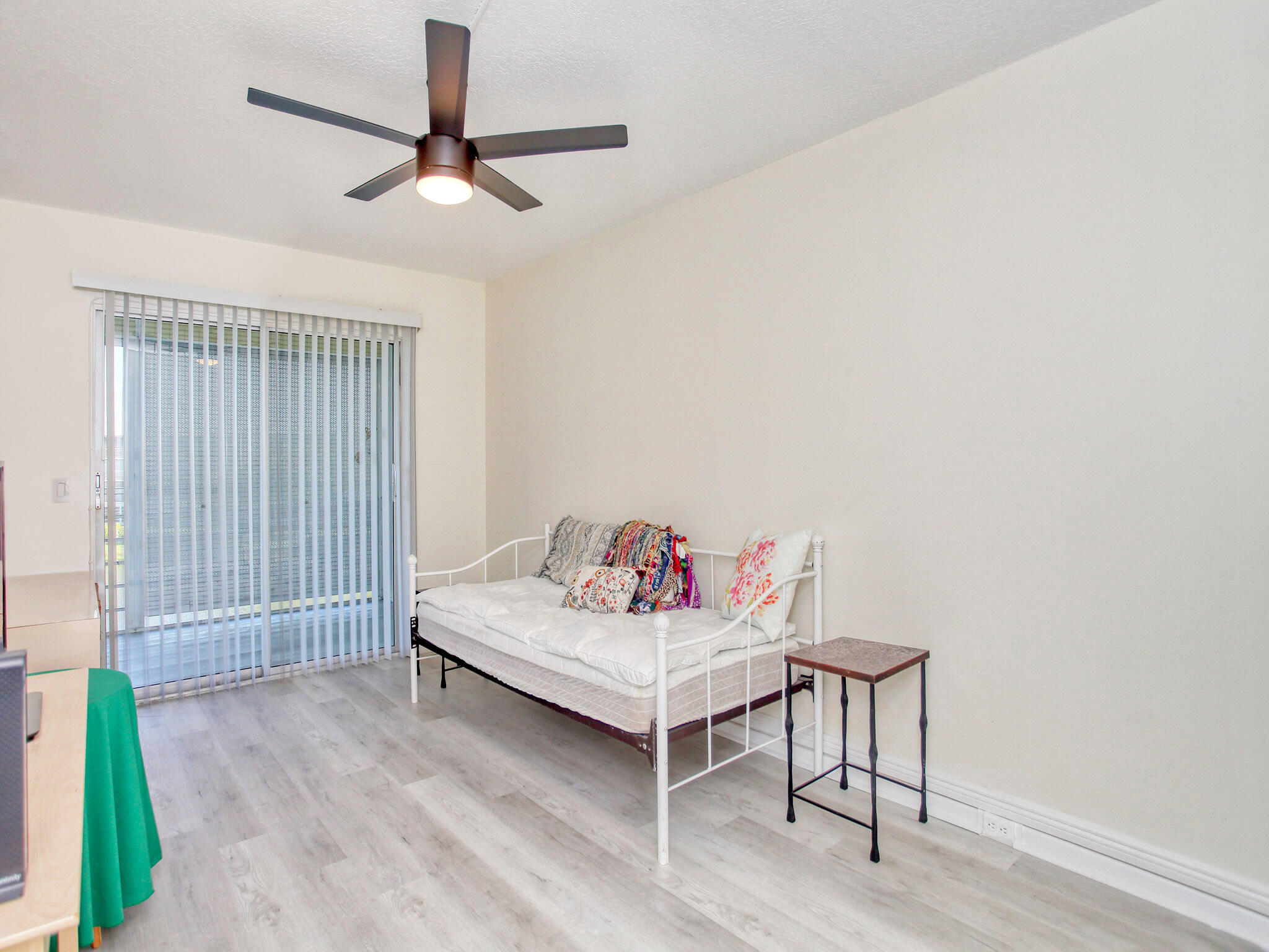 3047 Guildford East, Unit C Boca Raton, FL 33434 - Photo 25 of 50 BEDROOM TWO