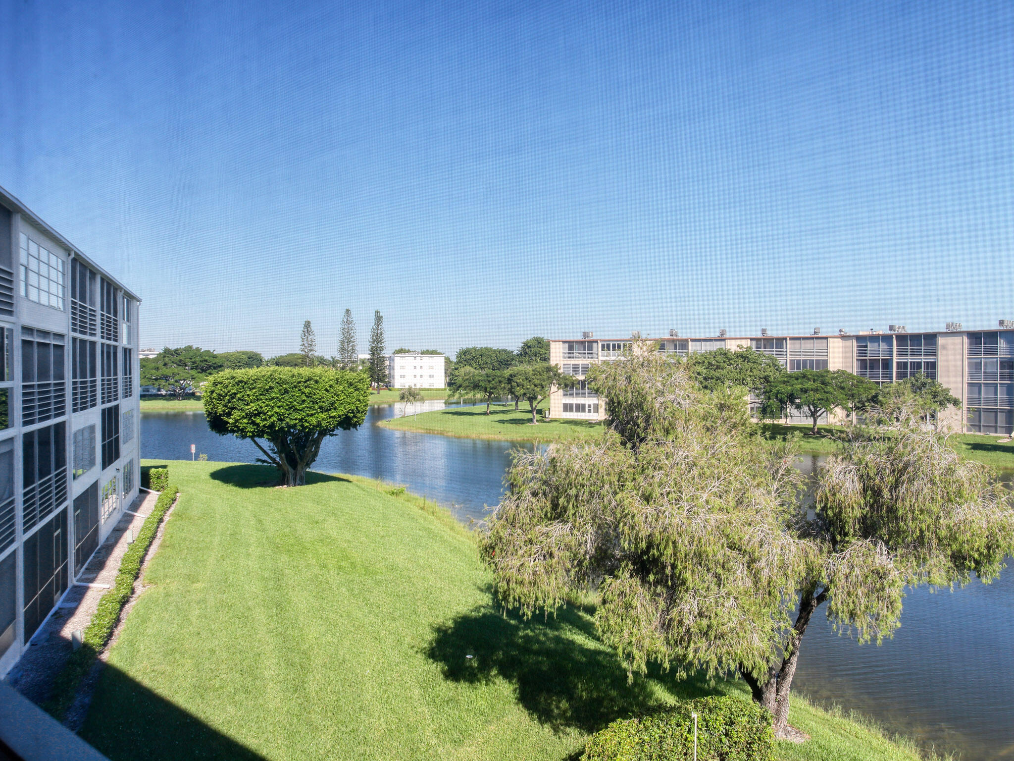 3047 Guildford East, Unit C Boca Raton, FL 33434 - Photo 31 of 50 EXTERIOR