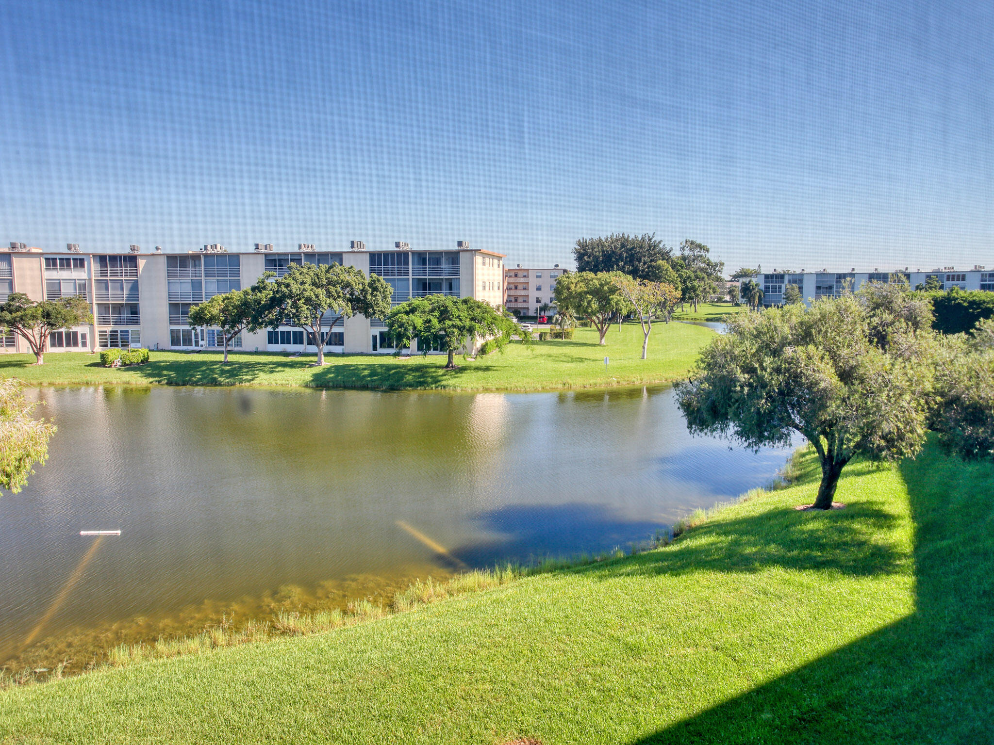 3047 Guildford East, Unit C Boca Raton, FL 33434 - Photo 32 of 50 EXTEROR