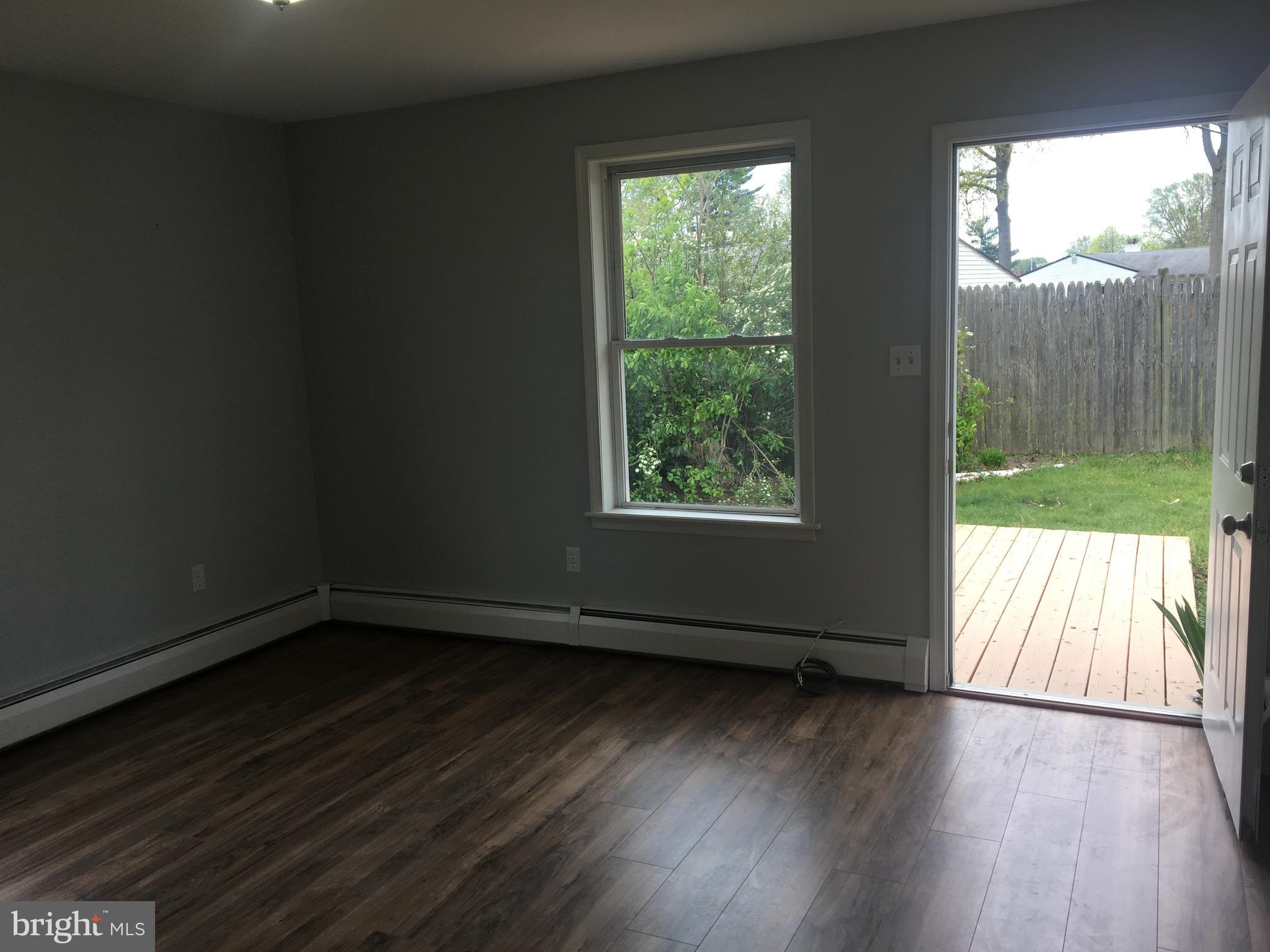 7 Gamewood Road Levittown, PA 19057 - Photo 3 of 9