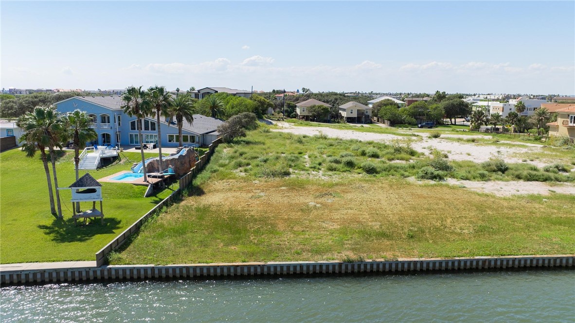 14208 Playa Del Rey Corpus Christi, TX 78418 - Photo 8 of 18
