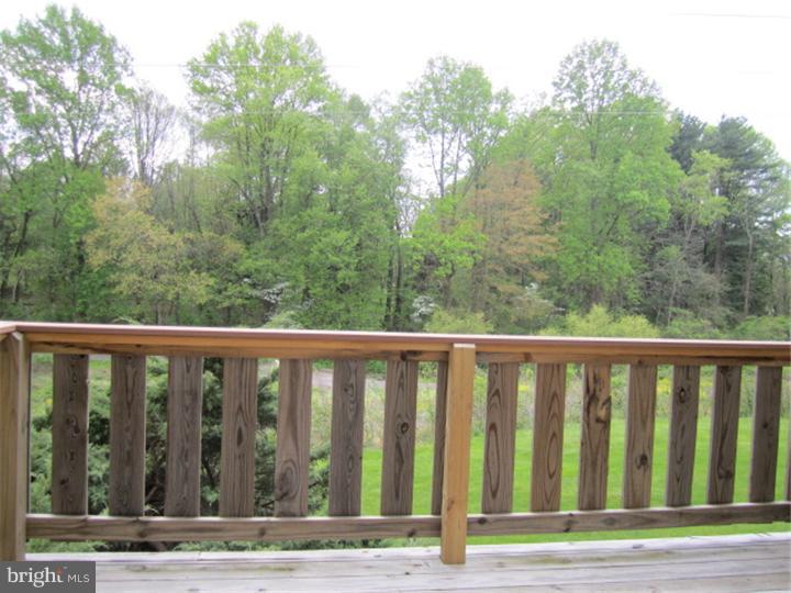 506 Whetstone Road Horsham, PA 19044 - Photo 8 of 12 View in Back