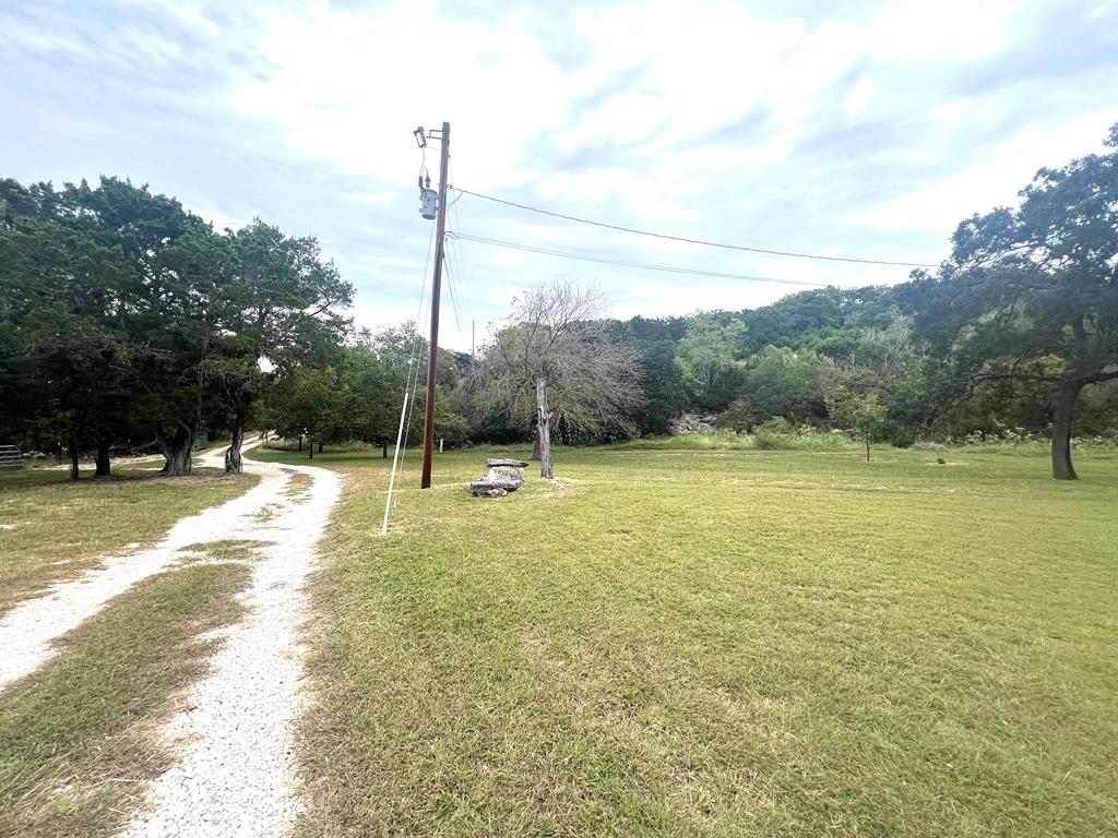 230 Teague Road Kerrville, TX 78028 - Photo 31 of 32