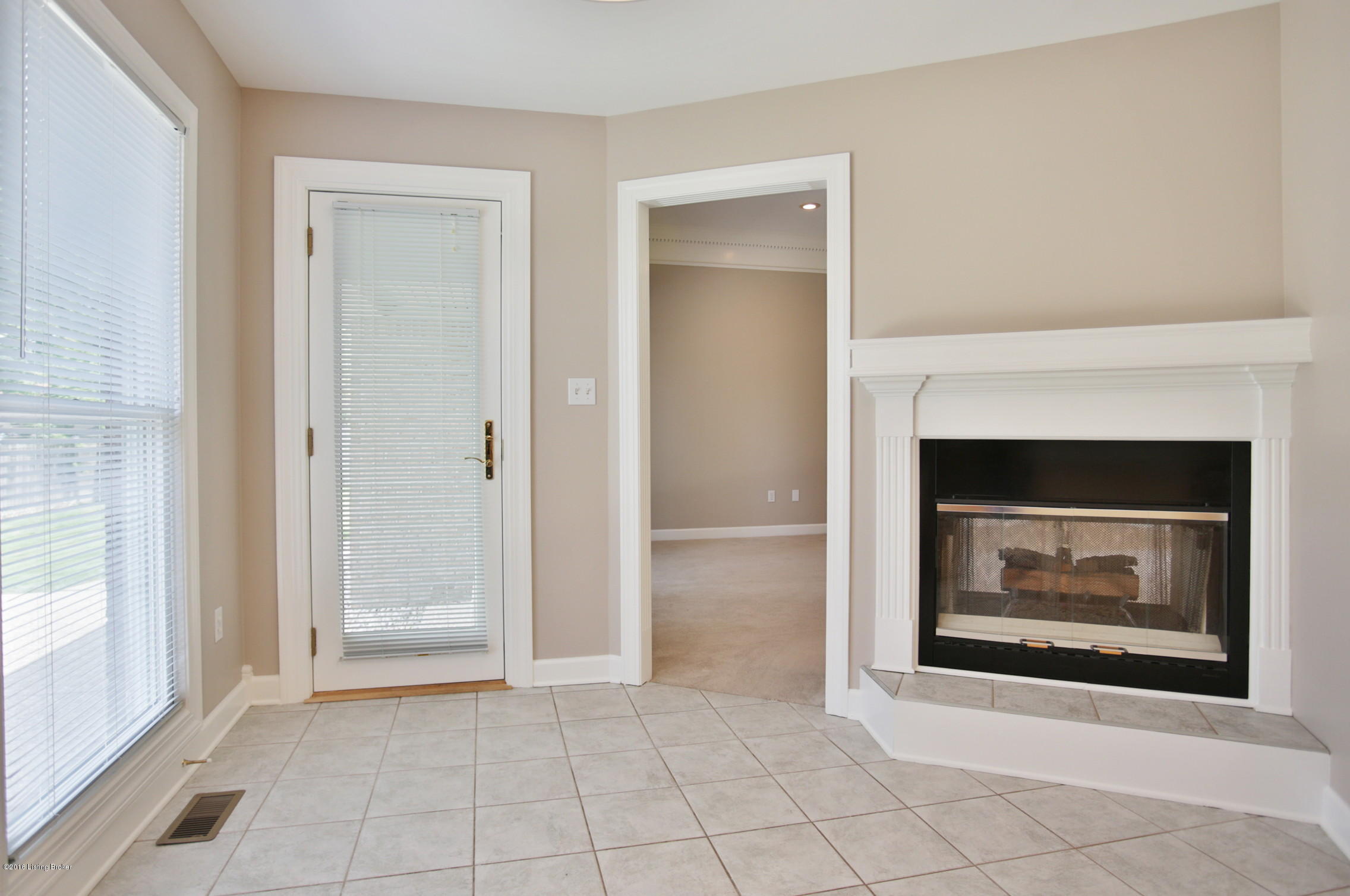 10528 Edgewater Road Louisville, KY 40223 - Photo 19 of 40 19