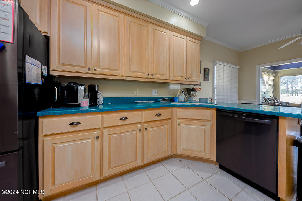 112 Mellen Road New Bern, NC 28562 - Photo 7 of 29 IMG_7530-Edit