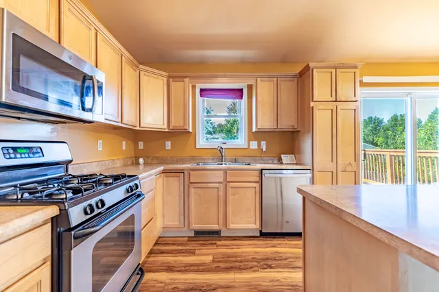 $360,000 | 7723 Eider Avenue, Hobart, IN 46342