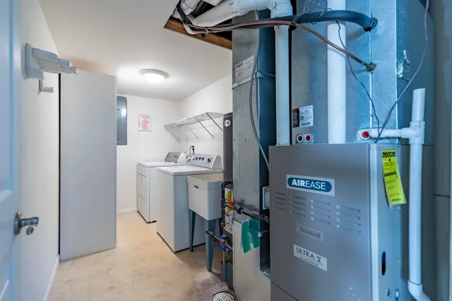 $360,000 | 7723 Eider Avenue, Hobart, IN 46342