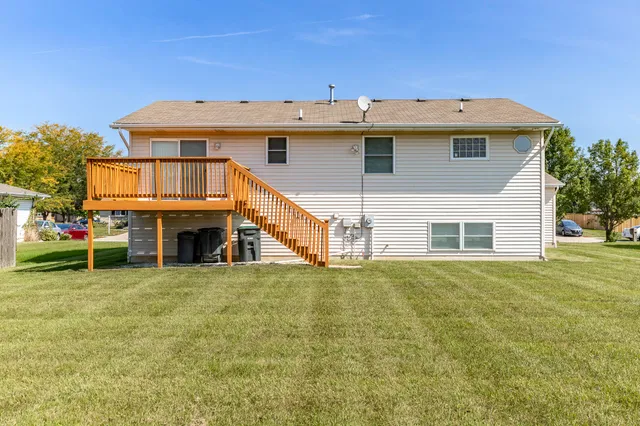 $360,000 | 7723 Eider Avenue, Hobart, IN 46342