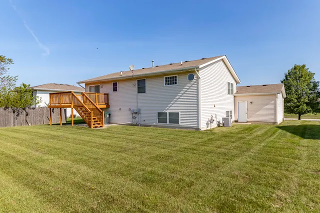 $360,000 | 7723 Eider Avenue, Hobart, IN 46342