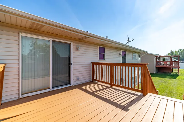 $360,000 | 7723 Eider Avenue, Hobart, IN 46342