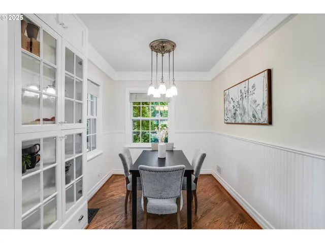 $2,250,000 | 629 Southeast St Andrews Drive, Portland, OR 97202