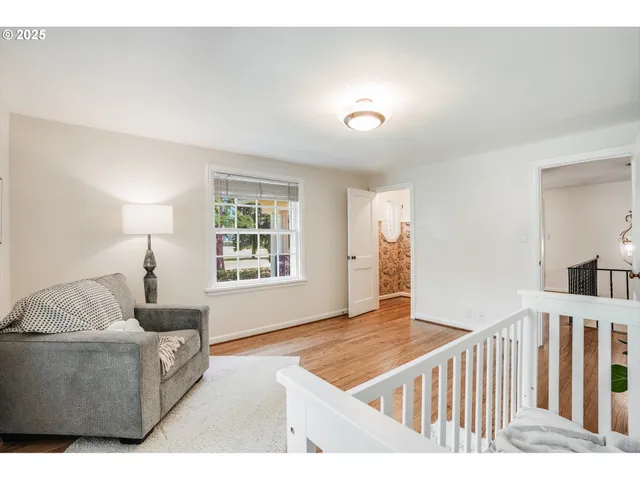 $2,250,000 | 629 Southeast St Andrews Drive, Portland, OR 97202