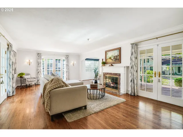 $2,250,000 | 629 Southeast St Andrews Drive, Portland, OR 97202