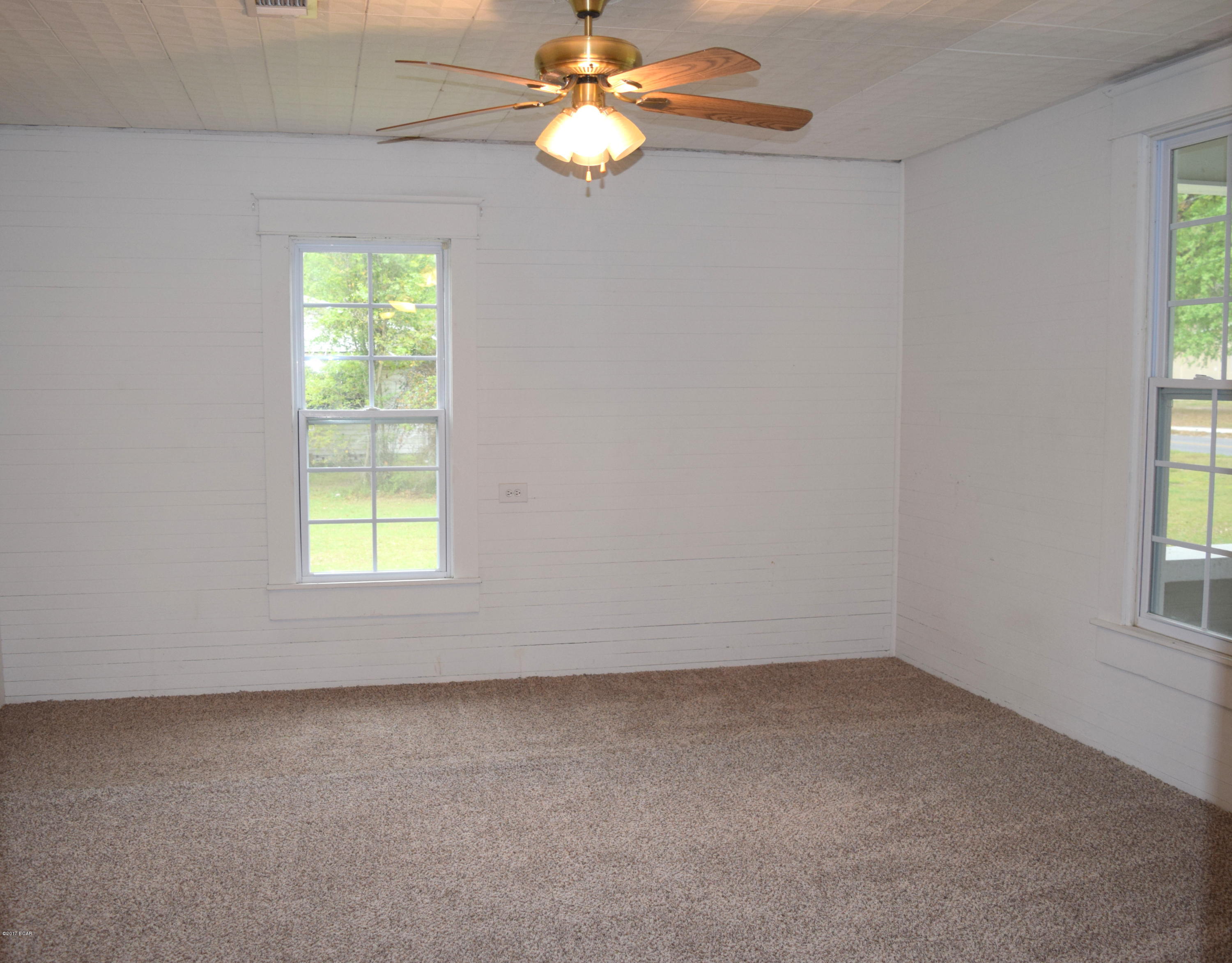 831 3rd Street Chipley, FL 32428 - Photo 8 of 15 Gallery Image 8