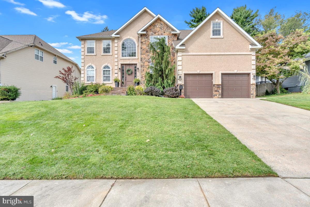 425 Peltoma Road Haddonfield, NJ 08033 - Photo 32 of 33 a front view of a house with a yard