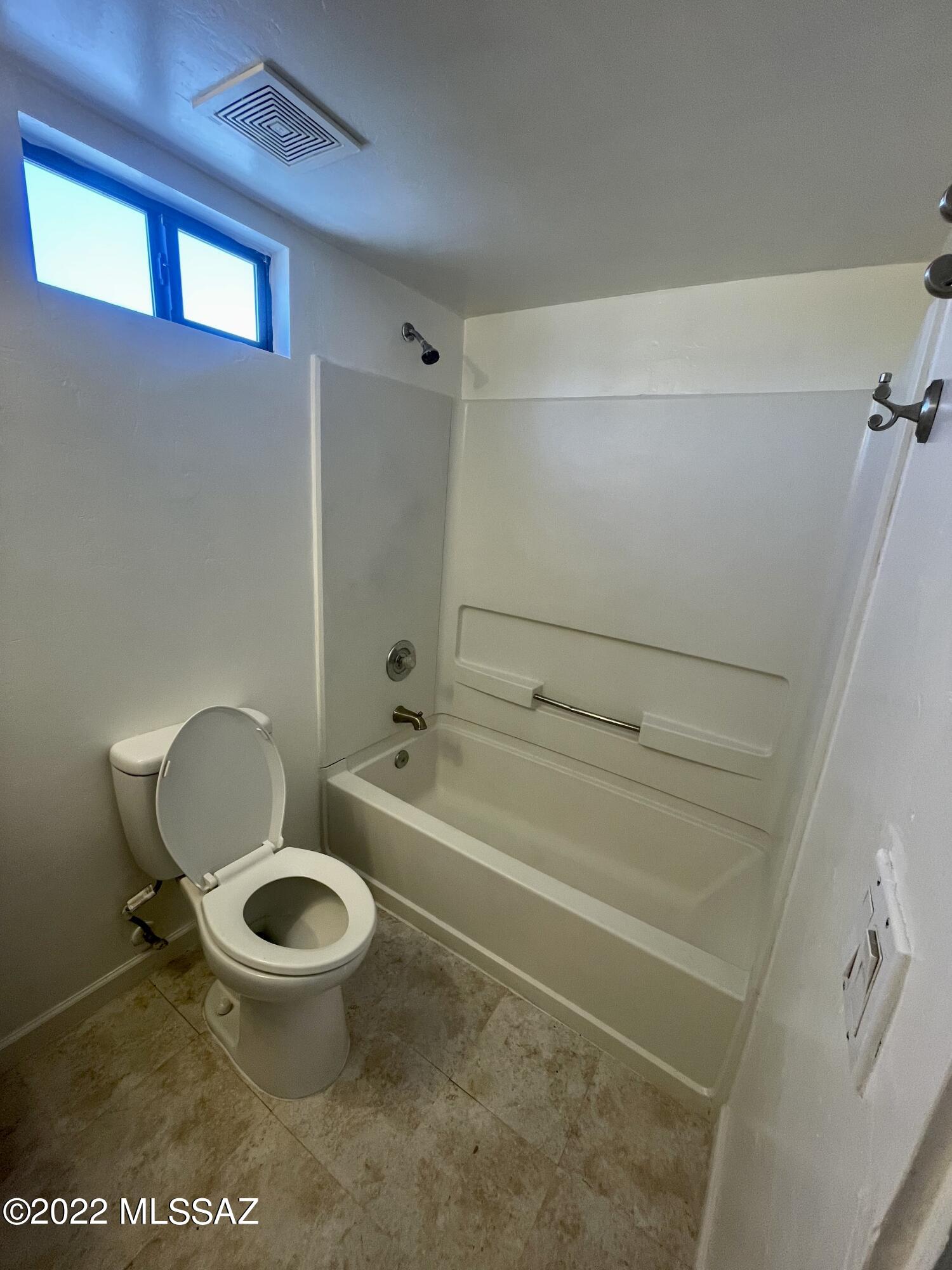 140 East Pastime Road Tucson, AZ 85705 - Photo 9 of 13