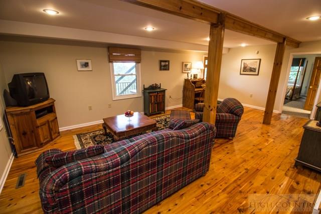 109 Red Rhododendron Road Boone, NC 28607 - Photo 4 of 25 Gallery Image 4