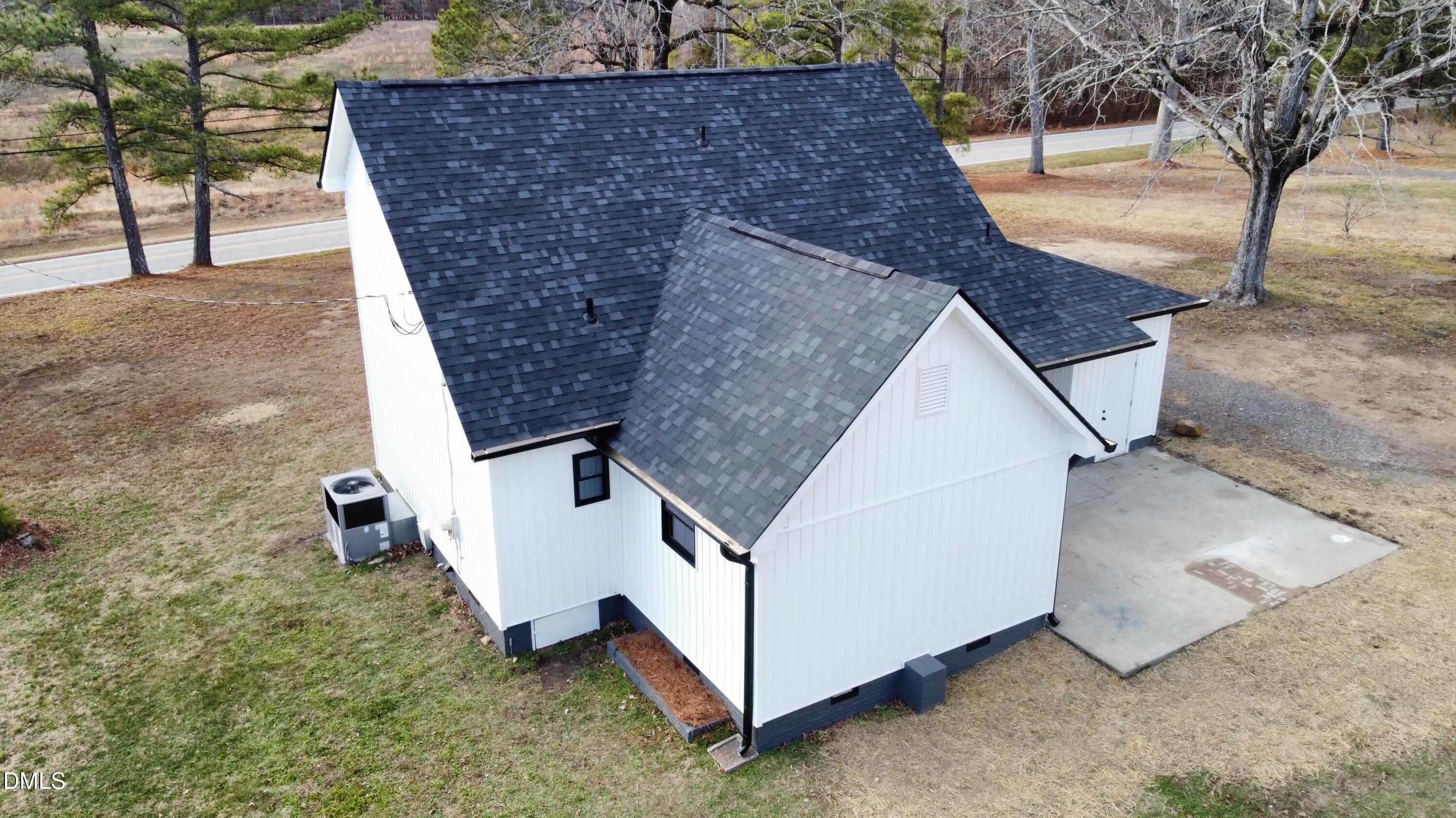 5000 Fairport Road Oxford, NC 27565 - Photo 6 of 23 dji_fly_20251210_151252_30_1765398016229