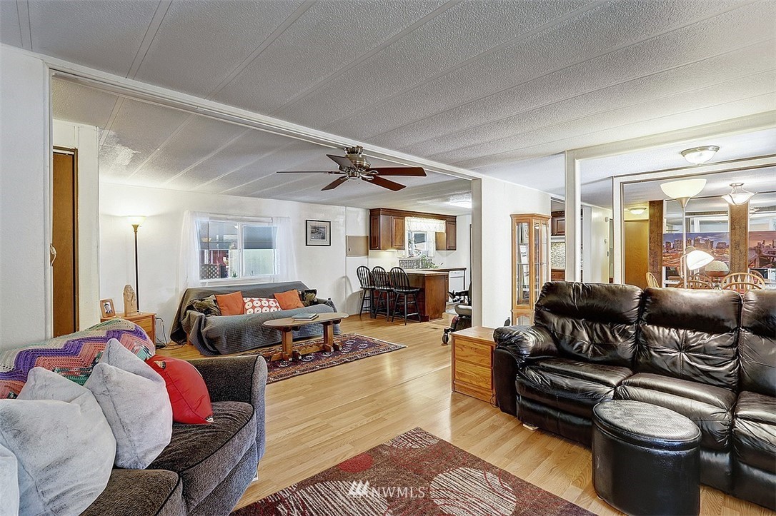 2200 196th Street Southeast, Unit 33 Bothell, WA 98012 - Photo 6 of 14