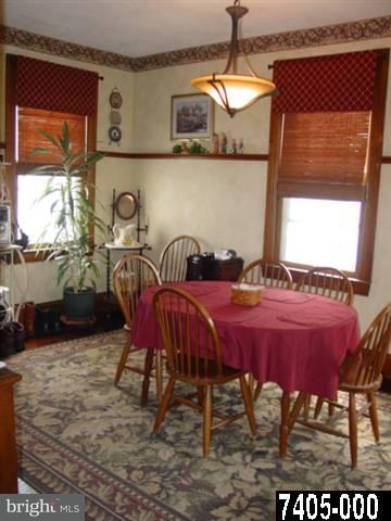 447 Maple Street Manchester, PA 17345 - Photo 9 of 25 Gallery Image 9