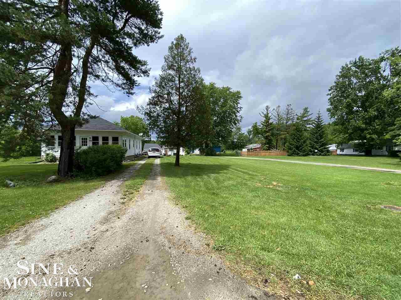 3846 Ravenswood Road Port Huron, MI 48060 - Photo 70 of 70 50077395-72.JPG