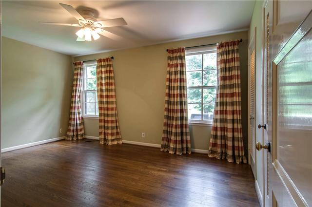5958 Post Road Nashville, TN 37205 - Photo 12 of 20 Second bedroom has an extra large closet and beautiful floors. Could make a really nice office!